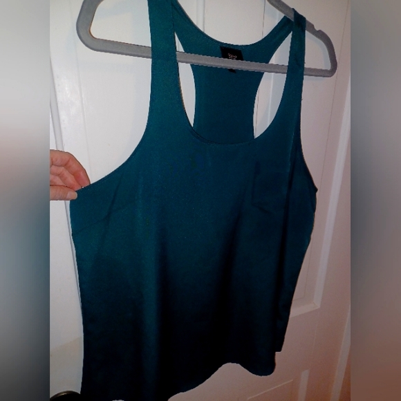 Tank Top - Picture 2 of 3